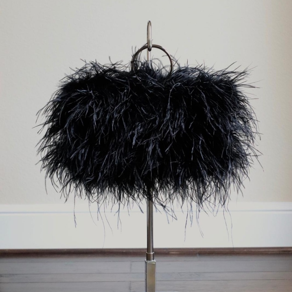 VALENTINE'S DAY SPECIAL! Ostrich feather handbag